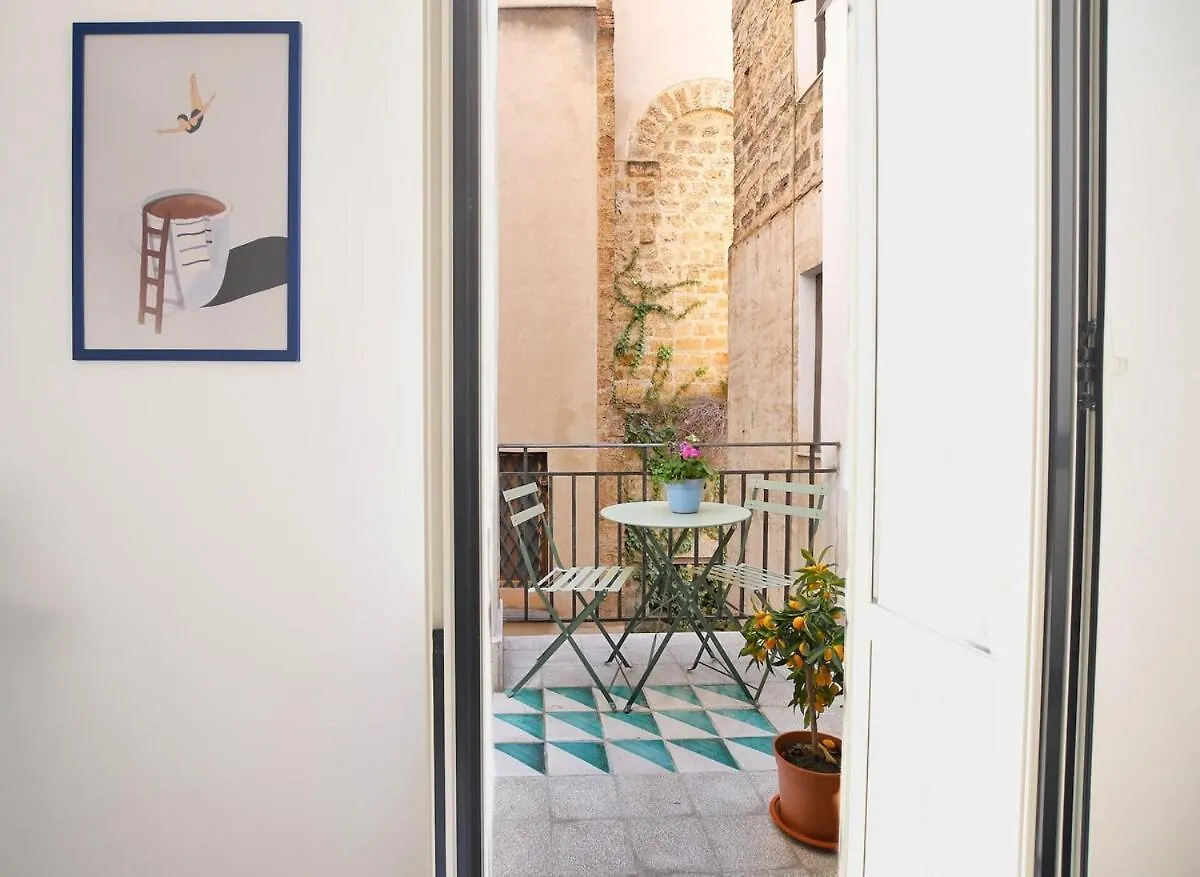 Iflat Un Balcone In Cattedrale Apartment Palermo